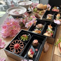 DINING & BAR TABLE 9 TOKYO - 