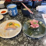 Kaisen Sushi Sushimatsu - サーモン塩炙り握り　大トロ軍艦