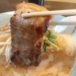 Eb isu ya - 茶えびすラーメン（鶏ガラ味噌）のチャーシュー