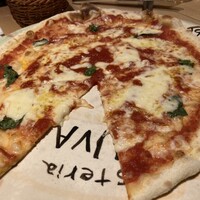 Osteria UVA RARA 横浜 - 