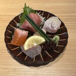 寿司トおでん にのや - 鮮魚お造り盛り合わせ
