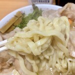 Ramen Takahashi - 平打ち麺がスープとの相性バツグンです