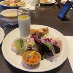 ダイニングカフェ＆バー ロンド - 