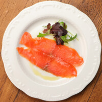 おかわりしちゃうサーモンのマリネ