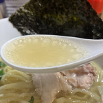 昆布の塩らー麺専門店 MANNISH 東日本橋店 - スープ