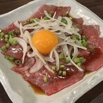 焼肉万博 LMO - 炙りユッケ