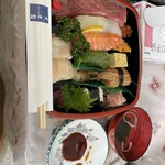 大船鮨 - マグロ赤身で注文