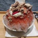 Florilege - 苺メレンゲ タスマニアペッパー かき氷