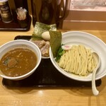 Tsukemen Tsubomi - 濃厚魚介つけ麺（特製トッピング）