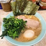 Yokohama Ra-Men Asagaya - ラーメン（並）ほうれん草増し・味付玉子