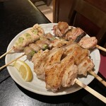 Kushi Wakamaru - ささみサビ・アスパラ巻・手羽先・ネギ肉