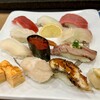 Fuugetsu Sushi - 上にぎり。卵の黄身の濃さとか、炙りとか。結構美味しいお寿司でした。