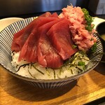 丼ぶり屋 まぐろ丼 恵み - 