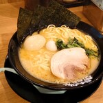 Machida Shouten - 豚骨醤油味玉ラーメン