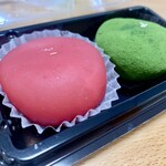 餅匠しづく - フランボワーズ大福&抹茶オーレ大福