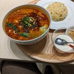 麻辣大学 上野本店 - 