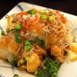 Izakaya Kazu - さくさく油揚げのしらすおろしのせ　420円