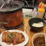 Yakiniku Horumon Hamagyuu - 