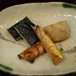 鮨 波やし - ［３回目］鯖のハラス・マグロ・平貝の焼き物