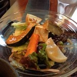 里山カフェ - 有機野菜とオーブン焼き野菜のサラダ