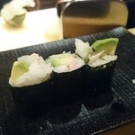 鮨 波やし - ［３回目］エビアボカド巻