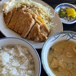 長妻食堂 - 焼肉定食1,080円