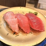 Kaitenzushi Honjin - 