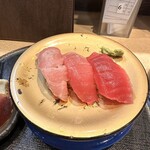 Kaitenzushi Honjin - 