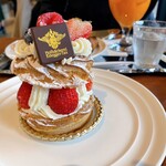 ホーフベッカライ エーデッガー・タックス - 