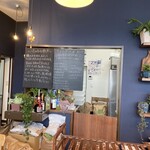 TRAIL BAKERY&BAKE SHOP - 店内