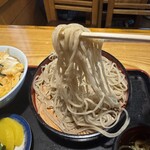 Yone mura - 麺リフト