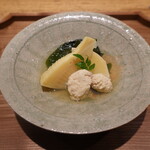 日本料理FUJI - 藤枝の新筍と新わかめ、鯛の子
