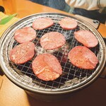 Tabenomihoudai Yakiniku Dainingu Chikaraya - 上タン塩