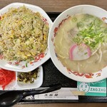 大阪屋 - ラーメンセット¥900外、焼飯大盛¥250外