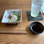 りょうりや 御旅屋 - はたとマグロの刺身