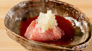 Sushi Himitsu - 炙り大トロ卵黄醤油掛け