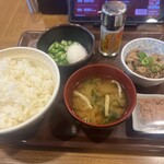 すき家 - 牛まぜのっけ朝食 大盛