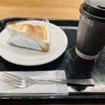 DEAN & DELUCA CAFE - レモンメレンゲパイ