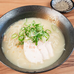 White soup chicken soba