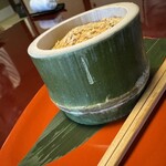 俵屋旅館 - 葛餅。俵屋さんに帰ってきたと思います。