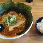 Mendokoro Hiroki - 醤油らあ麺に海苔トッピング＋ライス