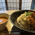 筥崎鳩太郎商店 - 