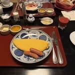 俵屋旅館 - フワフワなオムレツ　ソーセージ