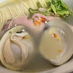 らぁめん登里勝 - はまぐり塩らぁめん（1600円）