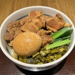 菱田屋酒場 - 豚角煮丼