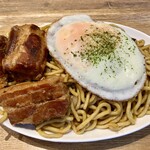 B級グルメ専門 大衆食事処 鶴見食堂 - 竹岡式チャーシュー焼きそば