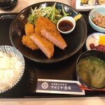 Marumiya Sakaba - 本日のミックスフライ定食。