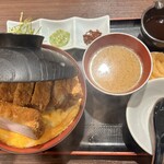 肉屋食堂 たけうち - 