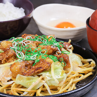 新メニューが登場！種類豊富な【定食】は何時でも楽しめます◎