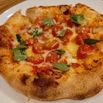 イタリアンバル YOSHIDA - 令和6年3月 ランチタイム(11:30〜14:30)
            ピザランチ 税込980円
            マルゲリータ、サラダ、スープ